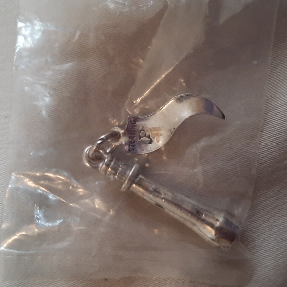 NIP, Silver "New York" Lighthouse Charm - Picture 3 of 3